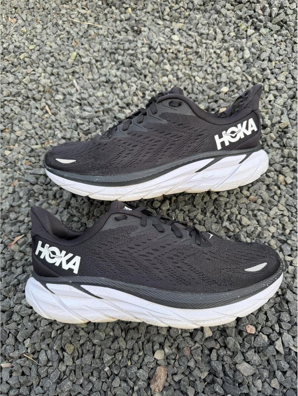HOKA Clifton 8 Black White Size 9.5W 8M